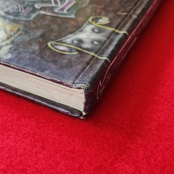 Dungeons & Dragons: Kingdoms of Kalamar Sourcebook β Hardcover Campaign Setting - Picture 5 of 15